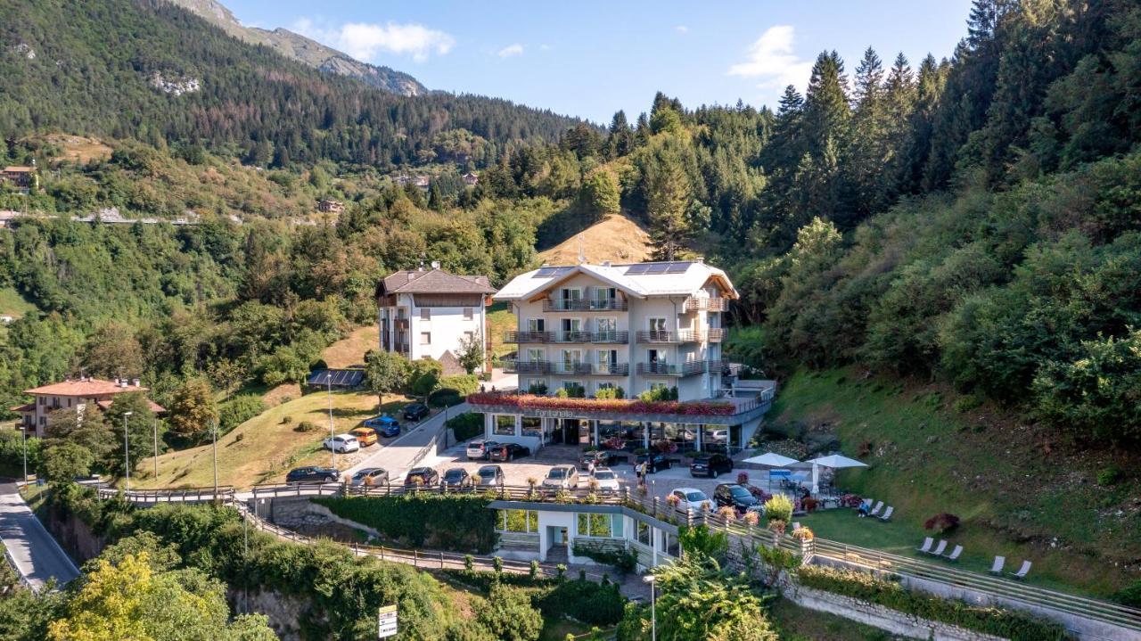 Hotel Fontanella Molveno Esterno foto