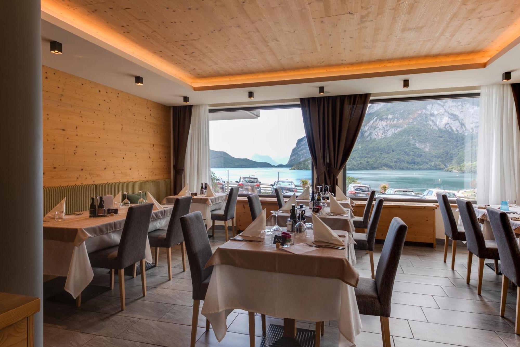 Hotel Fontanella Molveno Esterno foto
