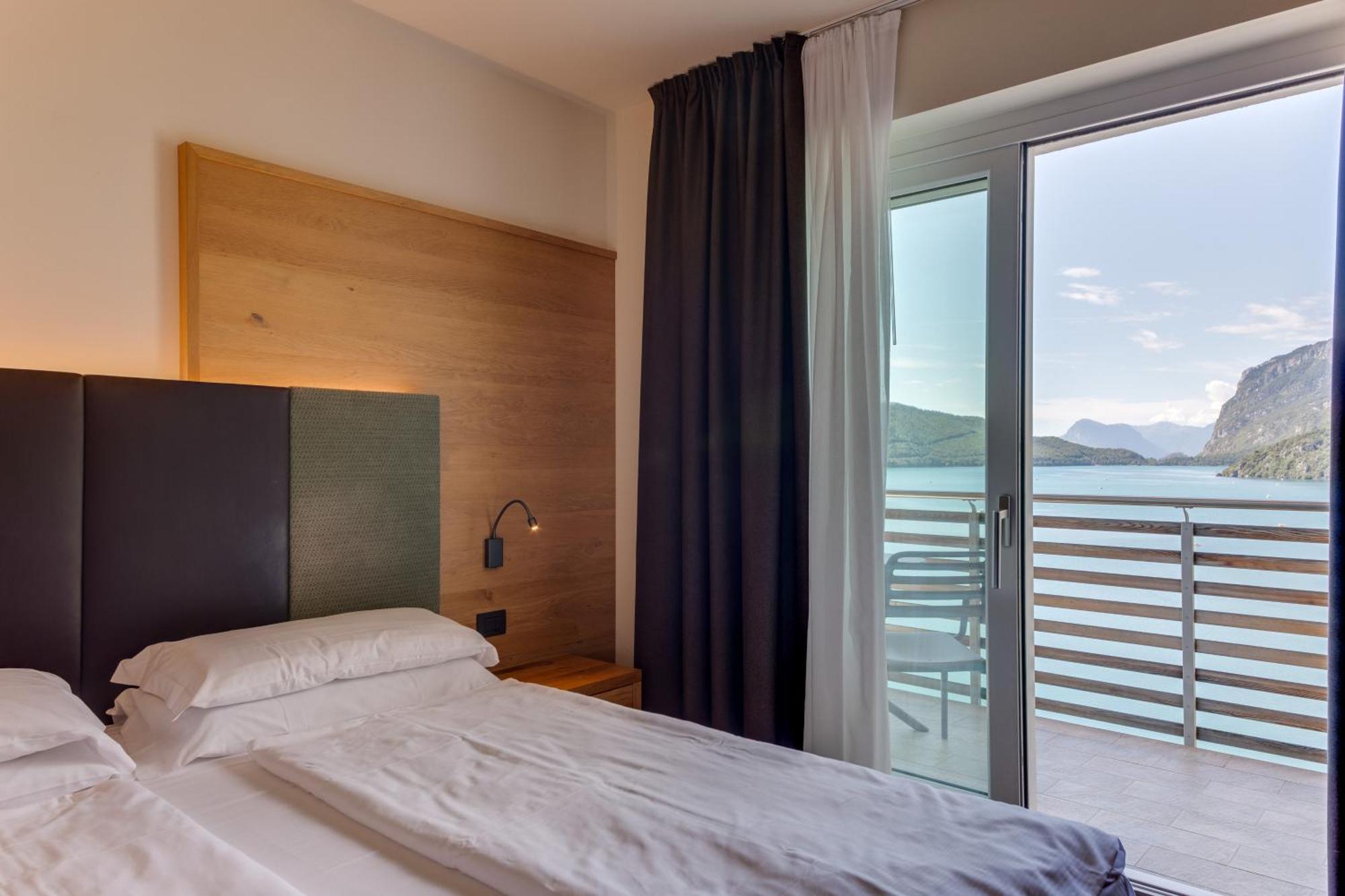 Hotel Fontanella Molveno Esterno foto