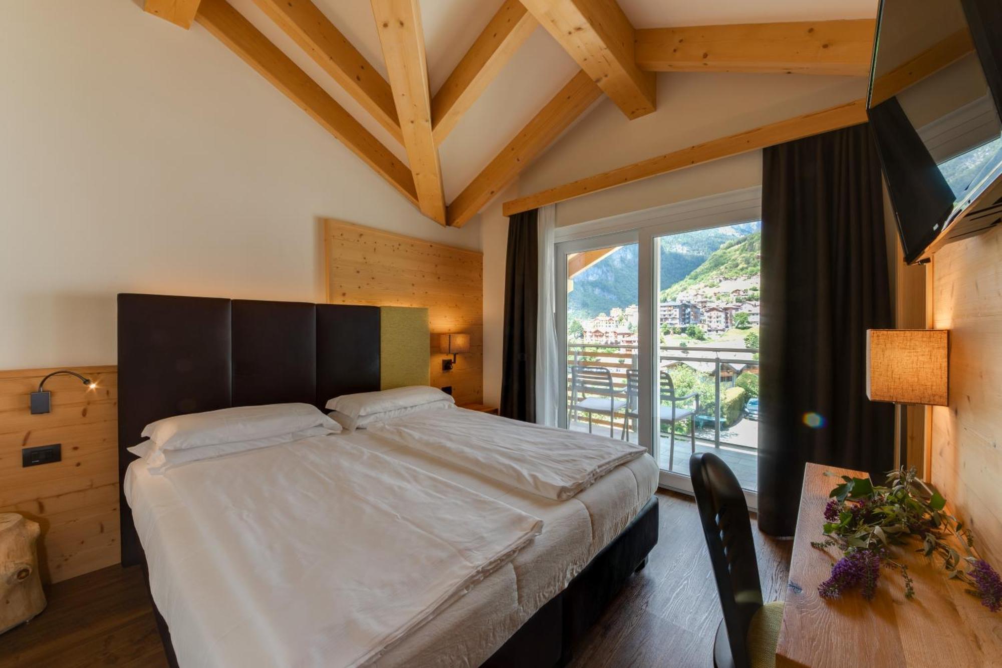 Hotel Fontanella Molveno Esterno foto